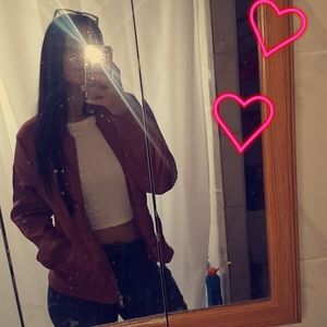 Meet your Posher, Karina